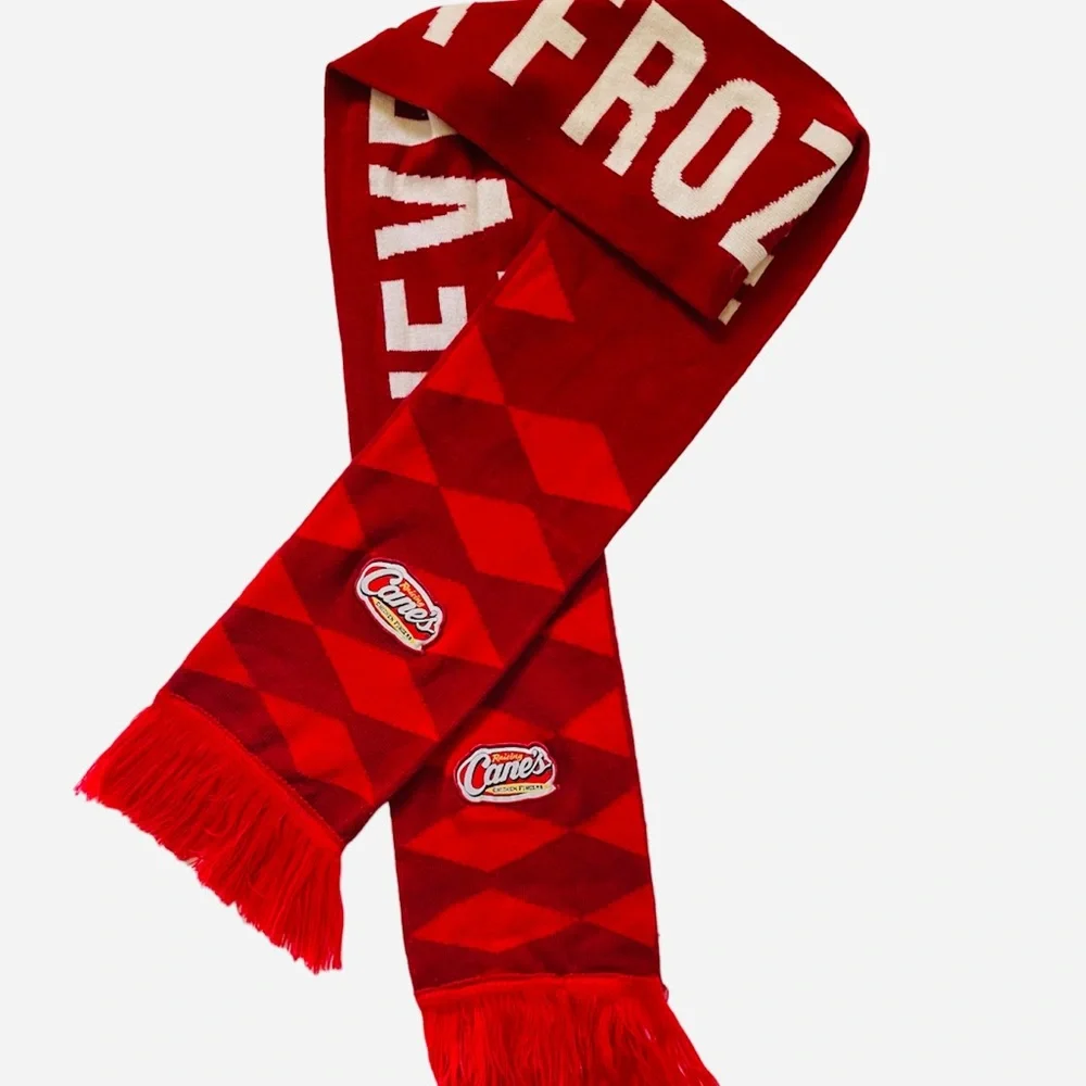 RAISING CANES Womens Mens Scarf Christmas Chicken Fast food Red Knit Unisex - Picture 1 of 8